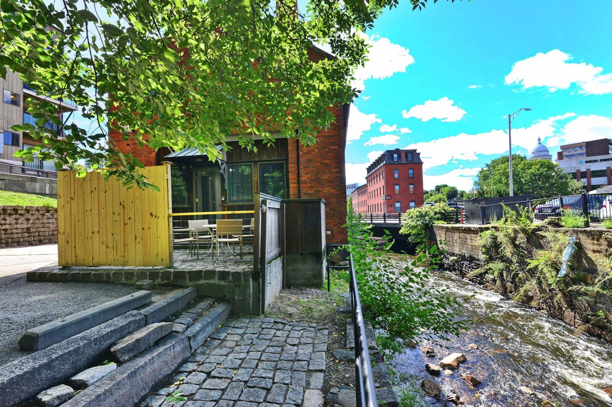 Jennifer'S Riverfront Foundry Apartment Downtown Providence Ngoại thất bức ảnh