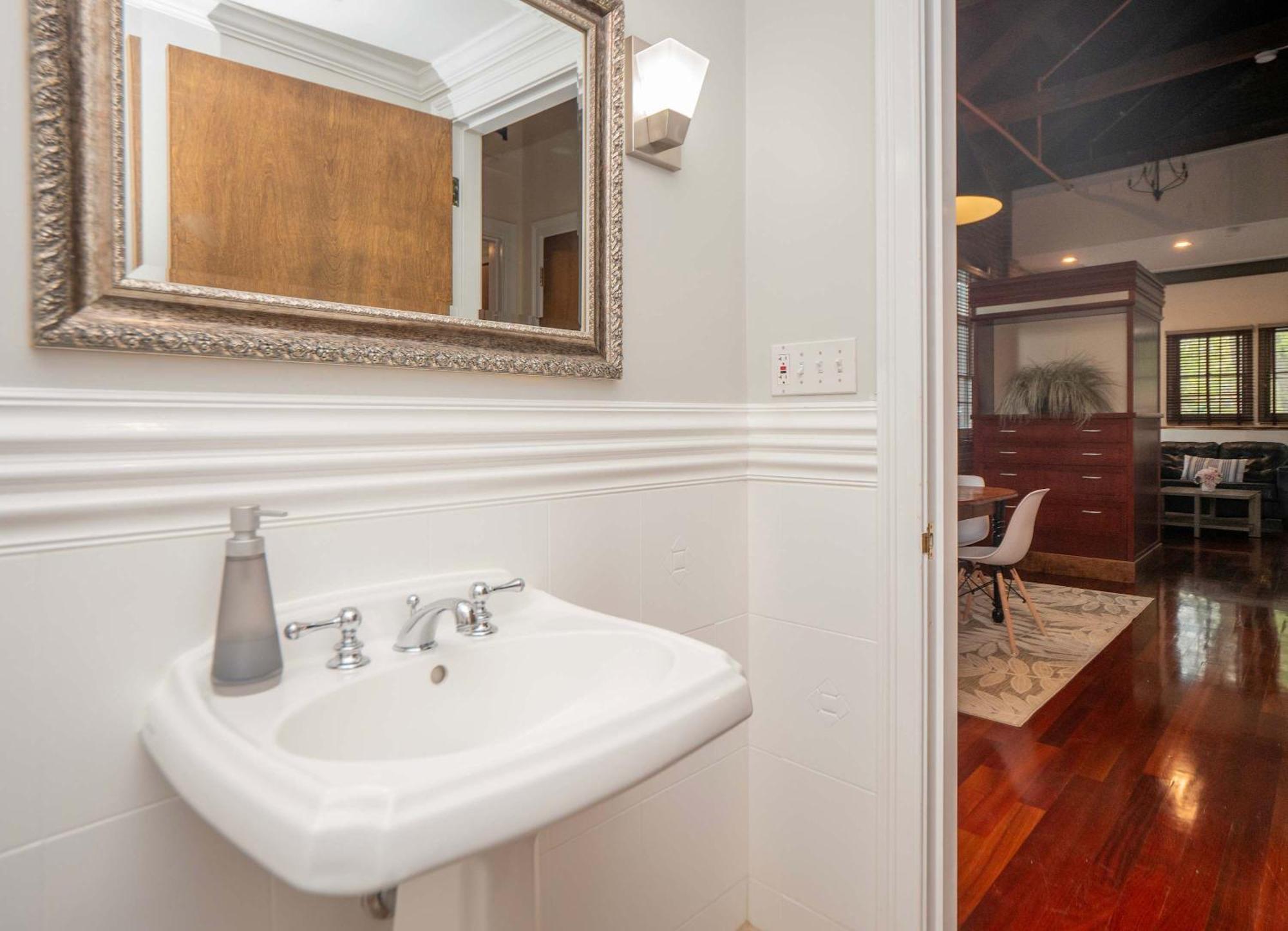 Jennifer'S Riverfront Foundry Apartment Downtown Providence Ngoại thất bức ảnh